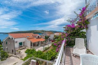 Apartments Teresa - Seget Vranjica - 7