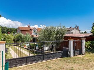 House Haus Petar - Tar - 8