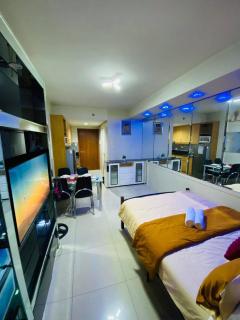 SD staycation Shell Residences facing moa complex - Manila - 1