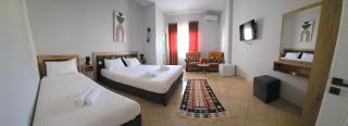 Guesthouse Mecani - Gjirokastër - 0
