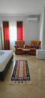 Guesthouse Mecani - Gjirokastër - 8