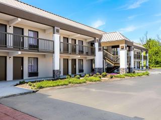 Farragut Inn & Suites - Knoxville - 2