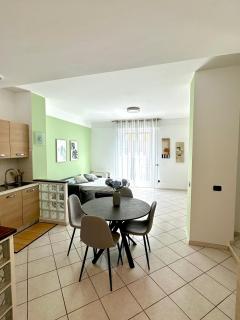 Margherita's house - Solari, Tortona - Mailand - 1