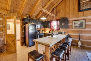 H2Oasis by Venture Smoky Mountains - 4
