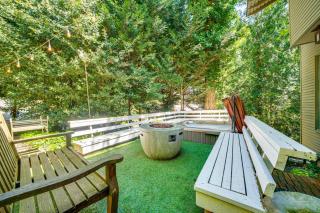8 Mi to Dtwn Seattle Pet-Friendly Apt with Hot Tub - Mercer Island - 9