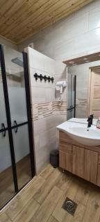 Betyár Apartmanházak Tiszafüred - Tiszafüred - 4
