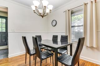 Walk to Golf Cozy Home with Lush Yard in Atlanta! - Atlanta - 4