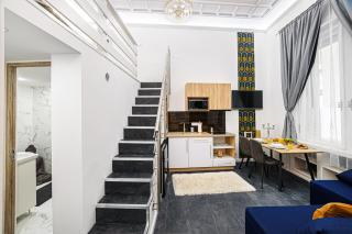 Flora Downtown Apartments - 1