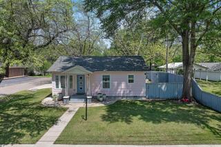 New LaMoynes Place - Jefferson - 9