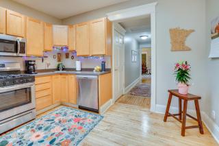 Less Than 1 Mi to Xcel Energy Center Walkable Hideaway! - 2