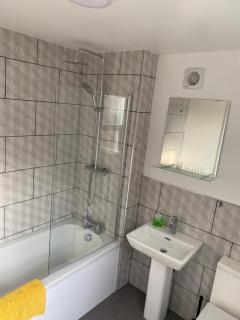Apex Living NE - Beachville House II - Sunderland - 3