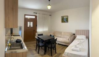 Guesthouse vlore - Vlora - 8