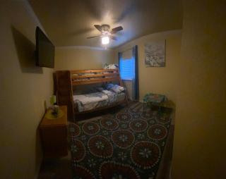 Charming 3 Bed 2 Bath home in NE San Antonio - 1