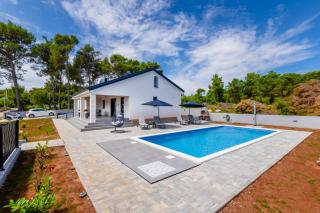 NEW! Holiday Home in Vir with private pool - TA Leut Agency - 0