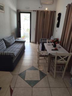 Nikolettas Apartments - Faros - 2