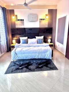 Dream Cabin Rental Apartment - Dar es Salaam - 5