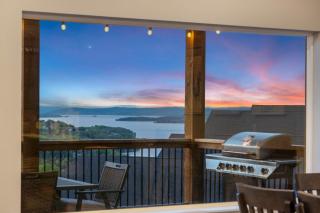 On The Rocks - Home for 16 - Branson - 1