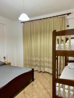 Modest Apartment - Vlorë - 7