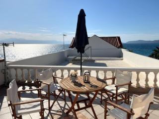 Villa SeaBreeze - Loutraki - 0