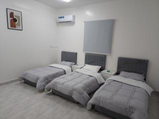 شقة خاصة غرفتي نوم صالةطعام غرفة معيشة حمام Private independent apartment - 3