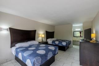 Executive Inn & Suites Beeville - Beeville - 0