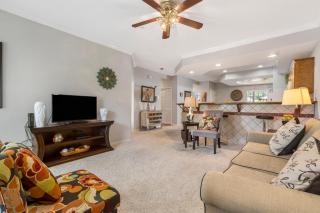 Legacy Walk-In - Golf Views in Great Location - Branson - 5