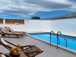 Apartment with private swimming pool - Split - 9