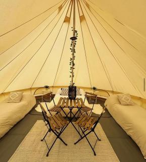Dog Friendly Cozy Bell Tent With Log Burner - Llanfairpwllgwyngyll - 0