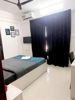 Luxury Spacious 3bhk Apartment - Pune - 0