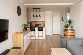 Apartament i parking Gdańsk Przymorze - plaża 20 min spacerem - 0