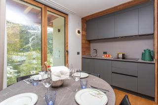 FLORA ALPINA EXPERIENCE - "Ski-to-Door" Brand New Chalet Apartments with Indoor Garage and Mountain View - Breuil-Cervinia - 2