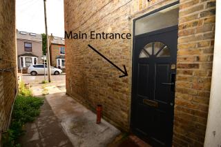 Double room with shared Bathroom in Kingstone central - Kingston upon Thames - 3