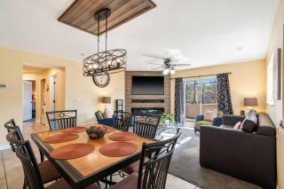 Fairway View Escape - For 8 - Branson - 2
