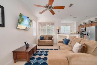 Covered Patio and balcony 6MI to Disney - 2