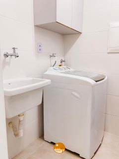 Pé na Areia, Piscina Borda Infinita, Vaga de Garagem, Portaria 24 hs - 9