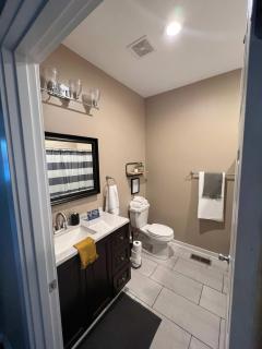 Mins to Downtown & Raceway Rookwood Retreat 2 - 7