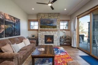 Elk Creek B102 private Hot Tub - 8