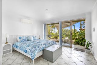 Luxe & Spacious Gem with Pool, Ocean Views, Snooker Table - Alexandra Headland - 6