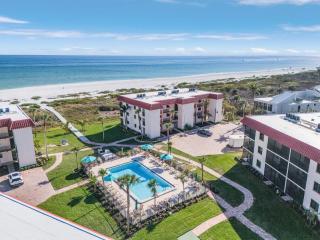 2BR 1st floor beachfront condo on Sanibel Island Sandalfoot 5A1 - Sanibel - 8