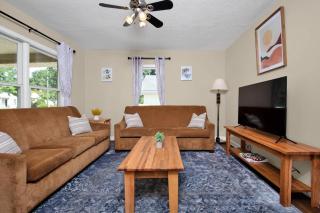 Close to Downtown & Fort Bragg- The Precious Pearl - Fayetteville - 4