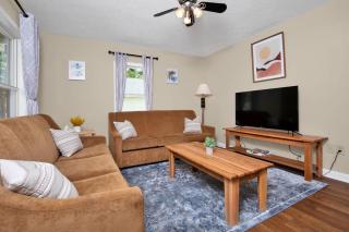 Close to Downtown & Fort Bragg- The Precious Pearl - Fayetteville - 2