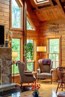 Rustic Ridge Log Cabin: Hot Tub, Games, Views! - 6