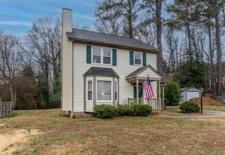 Near Parks Trails & Downtown Raleigh Retreat - Raleigh - 7