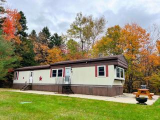 26CM - private camp in Bretton Woods wifi AC private yard with great views - Carroll - 0