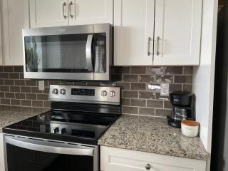 Newly Built Zen Space - Entire 3 Bed 3 Bath House in Lancaster - Midland - 5