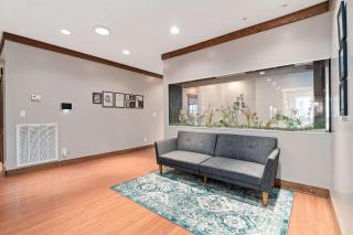 5 Minutes to Campbell - Clarksville Craftsman - 2