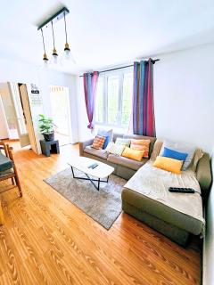 Doudoute Family Home - 0