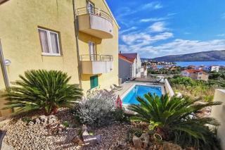 Apartments with swimming pools Seget Vranjica, Trogir - 24447 - Seget Donji - 0