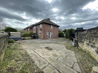 Home Near Headingley Stadium, Leeds - Leeds - 1