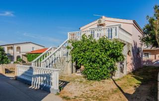 Lovely Apartment In Mala Slatina - Vir (Puntadura) - 9